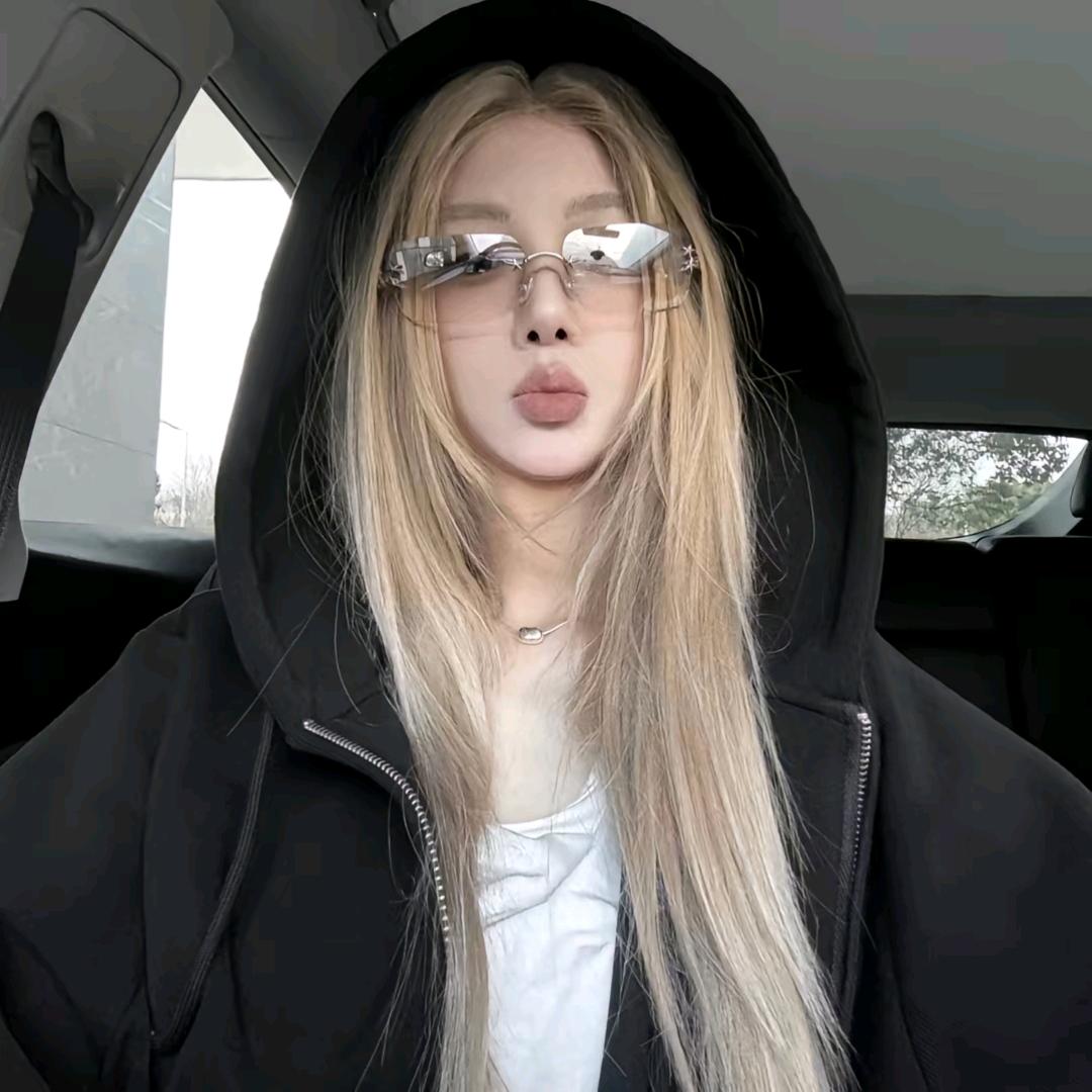 LL..