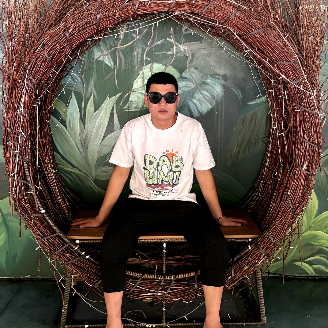 刘刘刘在努力 🚛🚛