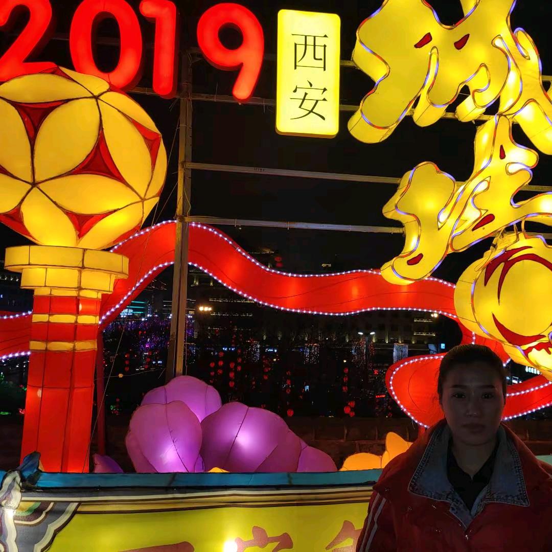 一别两宽，各生欢喜。