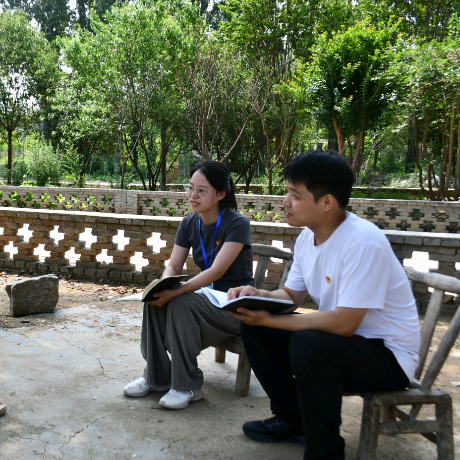 驻村书记—小冯同志