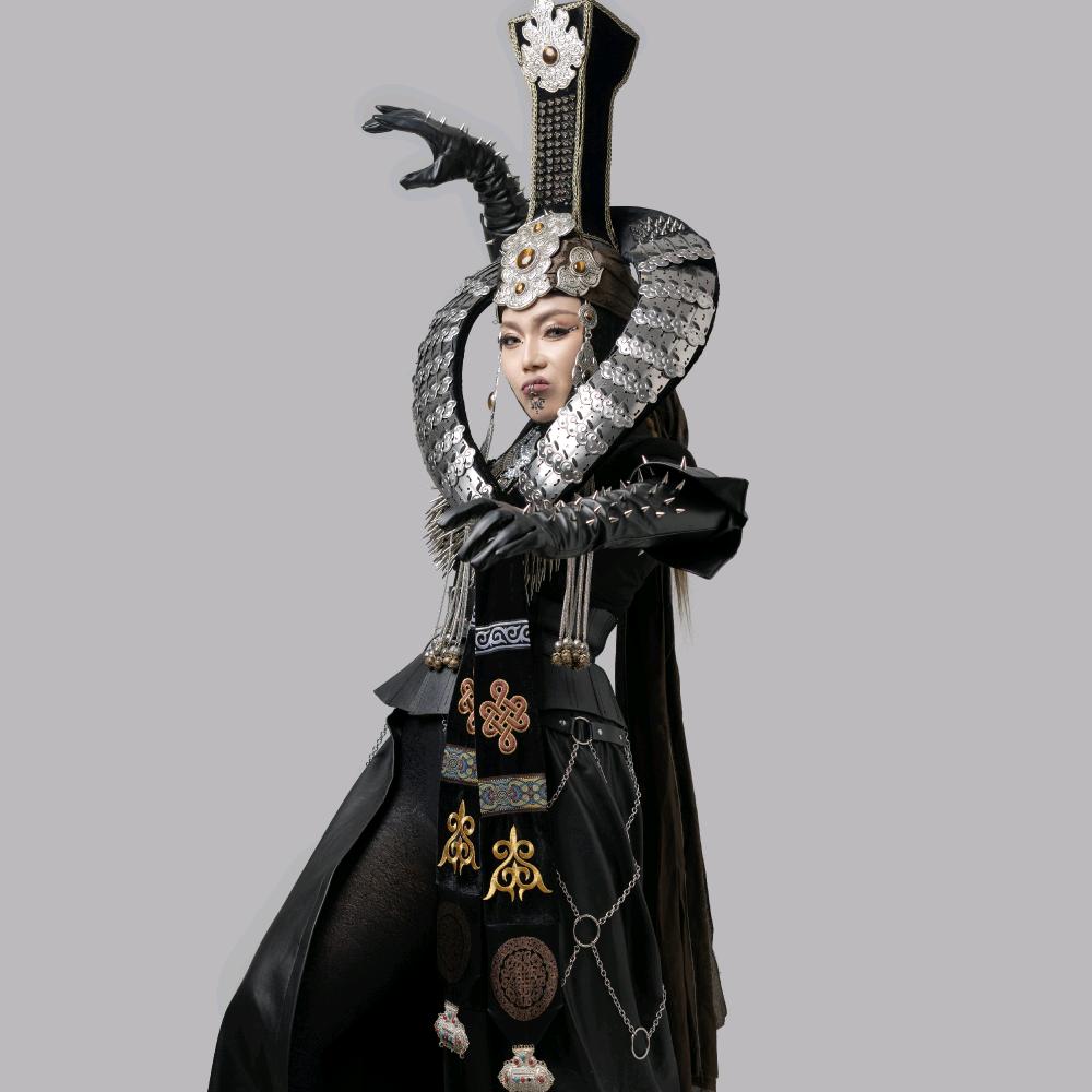 战马乐队乌吉斯古楞