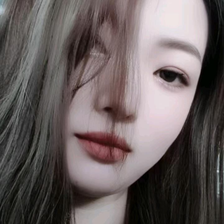 女人为谁妆@