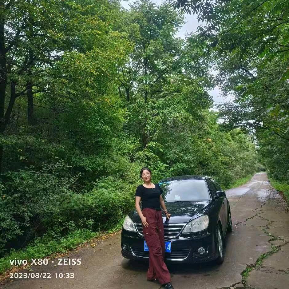 小雨山特产零售店