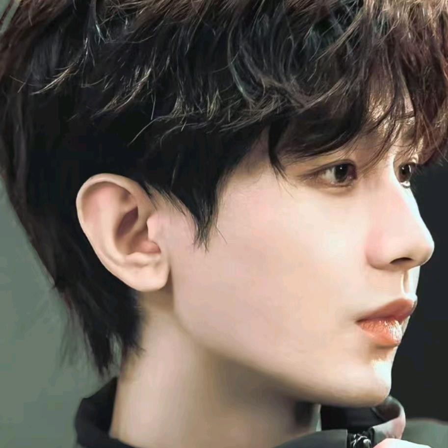 ᥫᩣ：🥝毅淇淇怪🥝