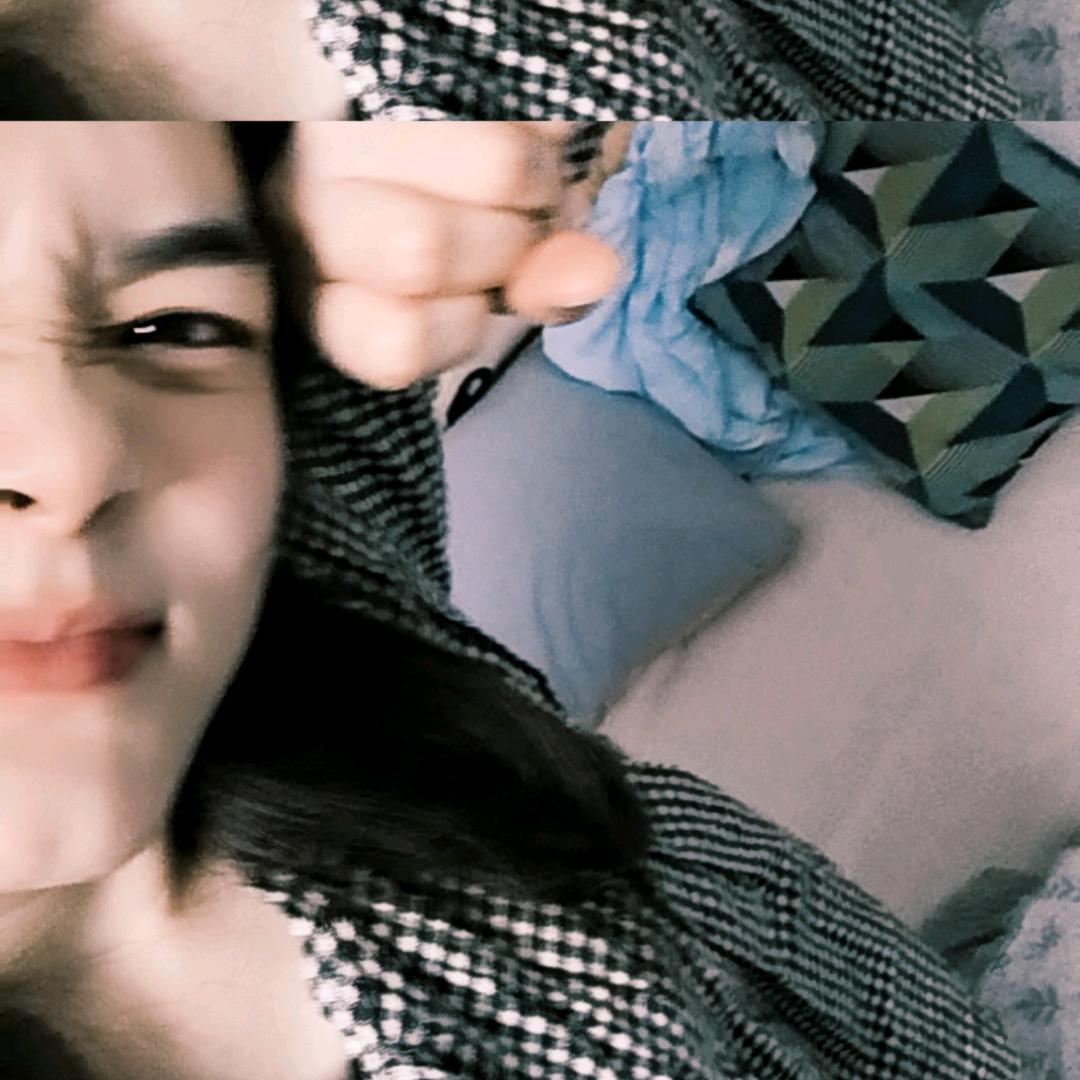点点.