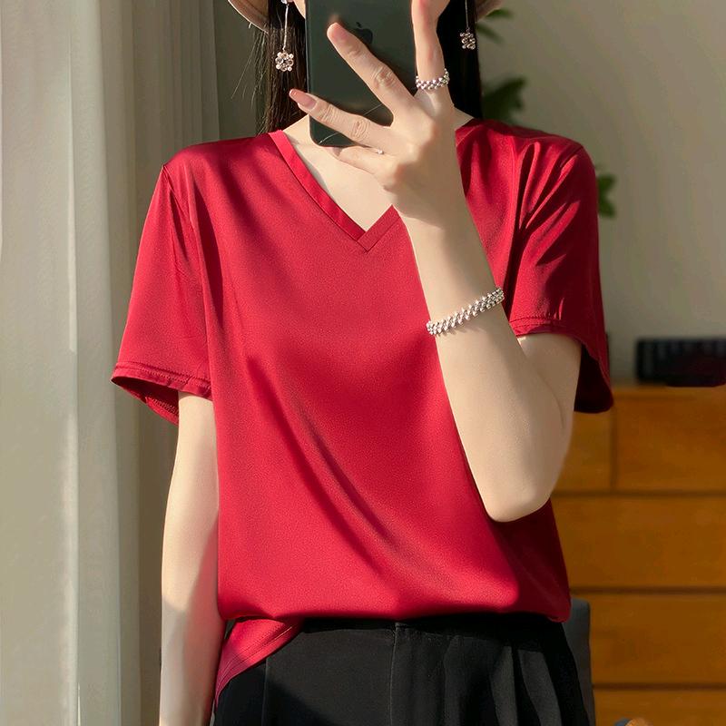 好看的服装店