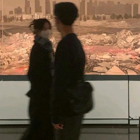 狂踹瘸子那条好腿