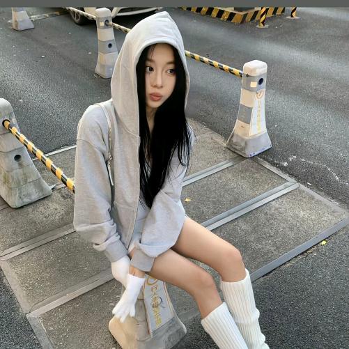 小欣欣zz（私🌹）