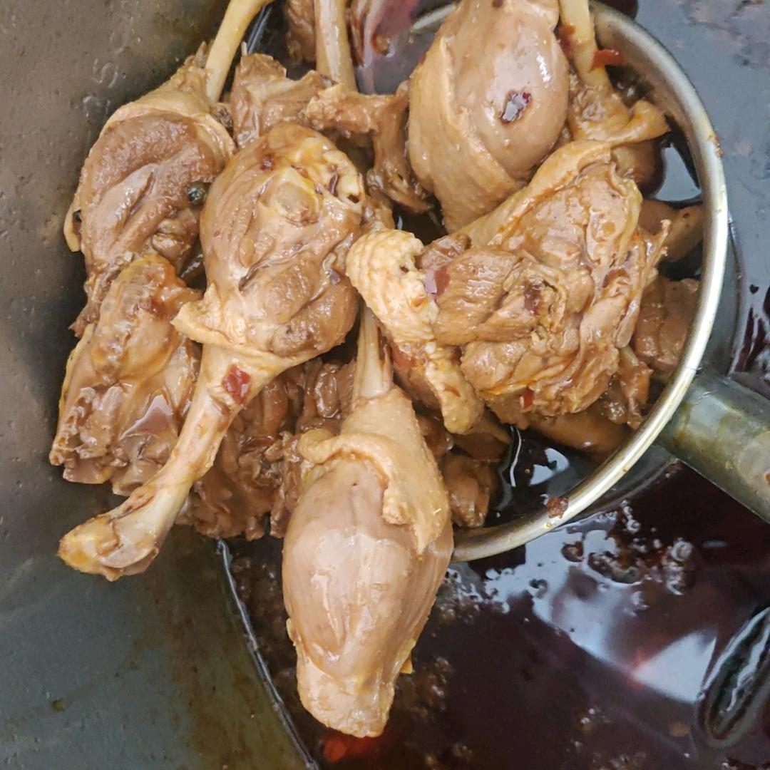 小龙虾啤酒鸭炸货熟食