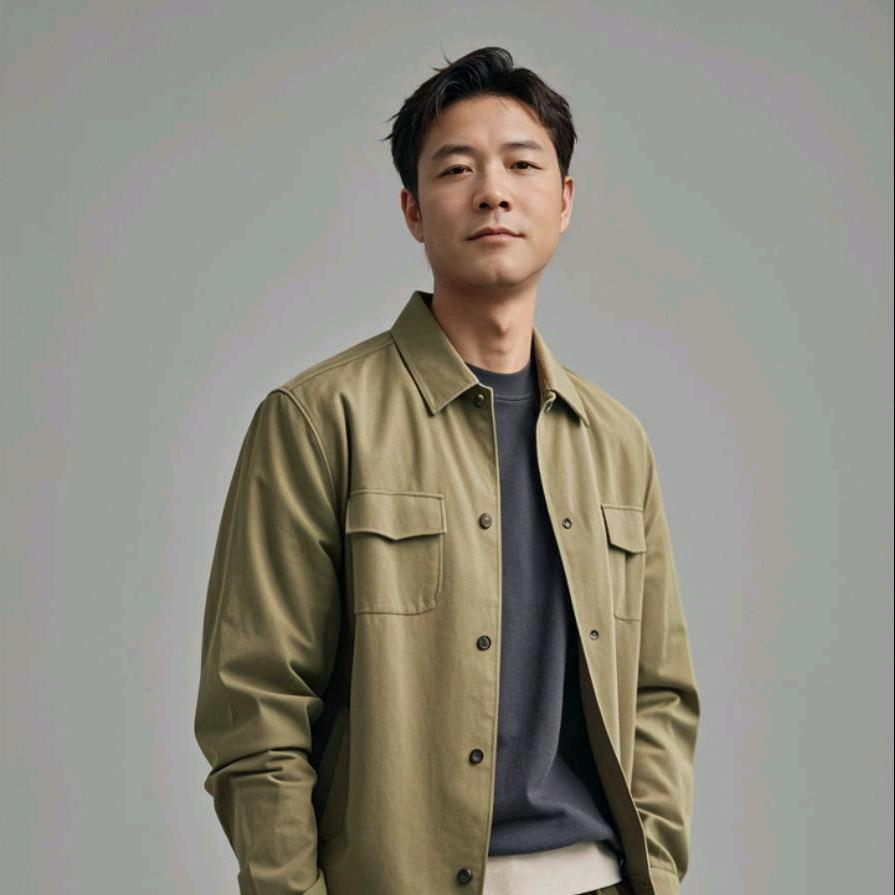 李华