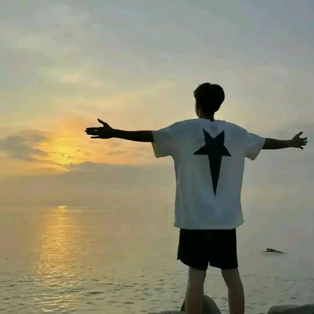 沉ᩚ默ᩚ 不ᩚ言ᩚ