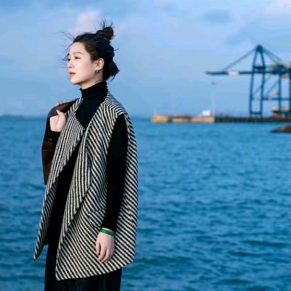 尤加莉[轻奢女装]