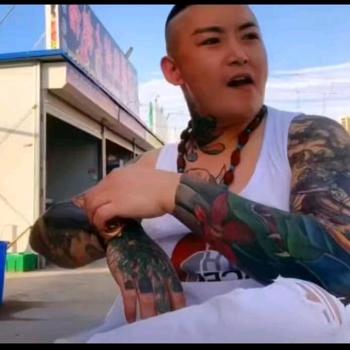 胡胖胖