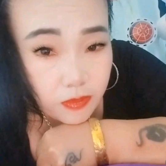 瑞丽傻妞