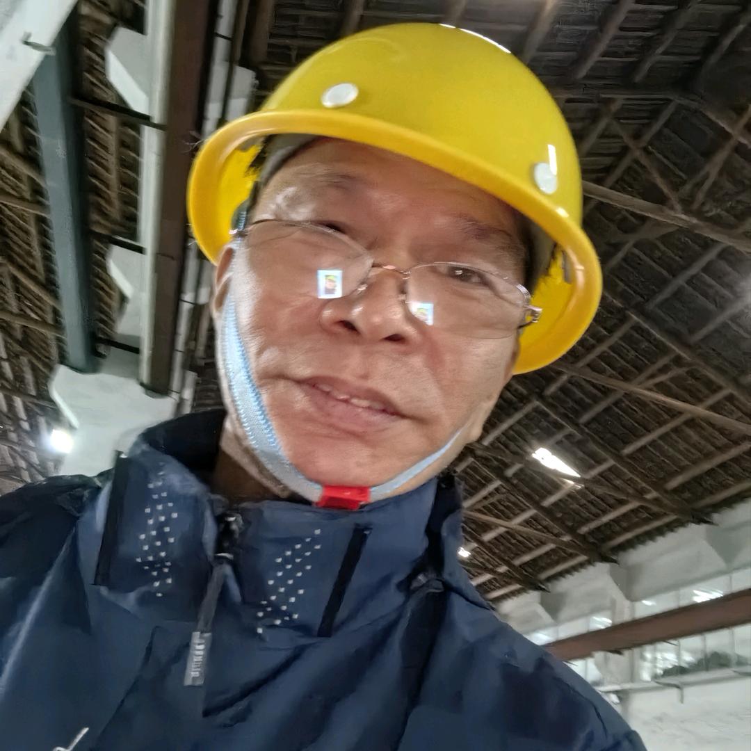 独臂撑爱