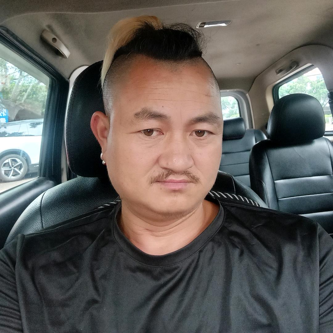 大量收蓝宝石阳光玫瑰克伦生疏果疏花疏果