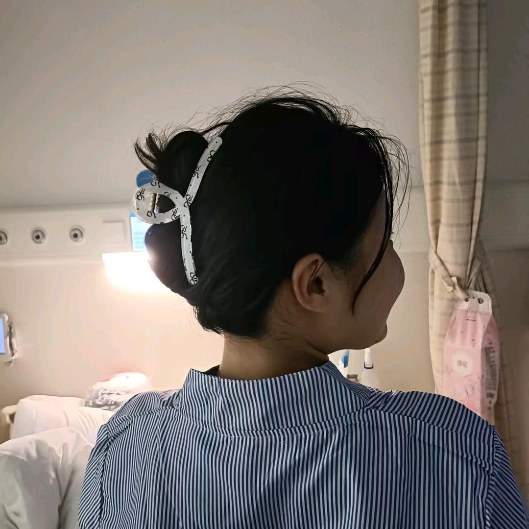 🐷大妮儿