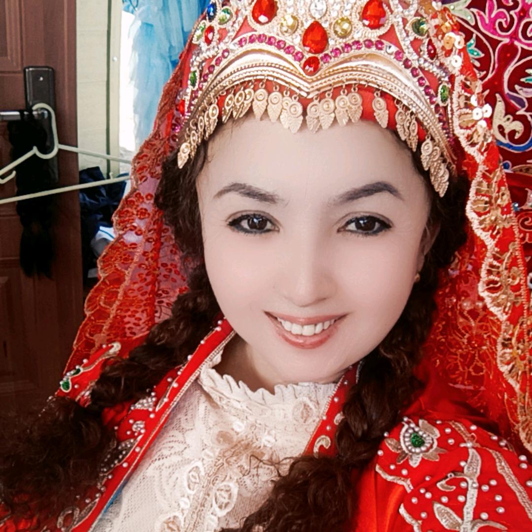 吐尼萨古丽. 外力幼师
