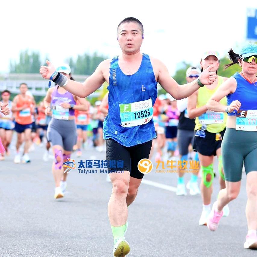 蒋磊 （🏃跑步🏃）