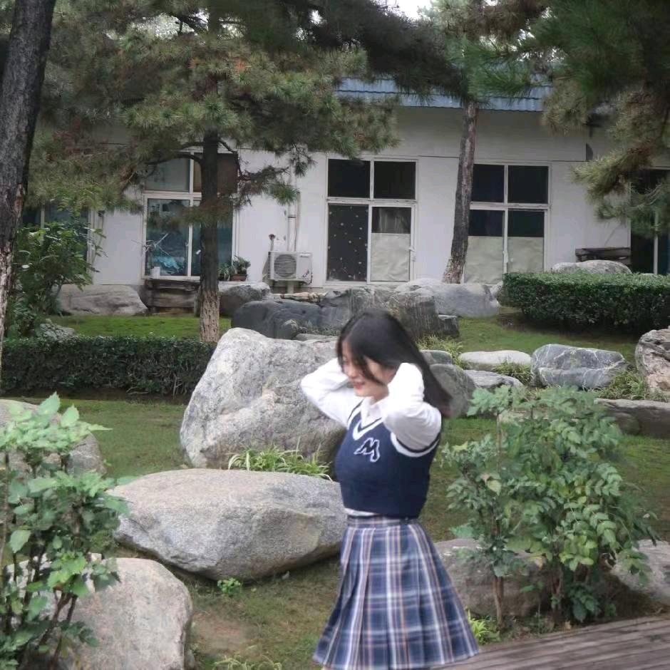 西安艺术高中甜甜老师