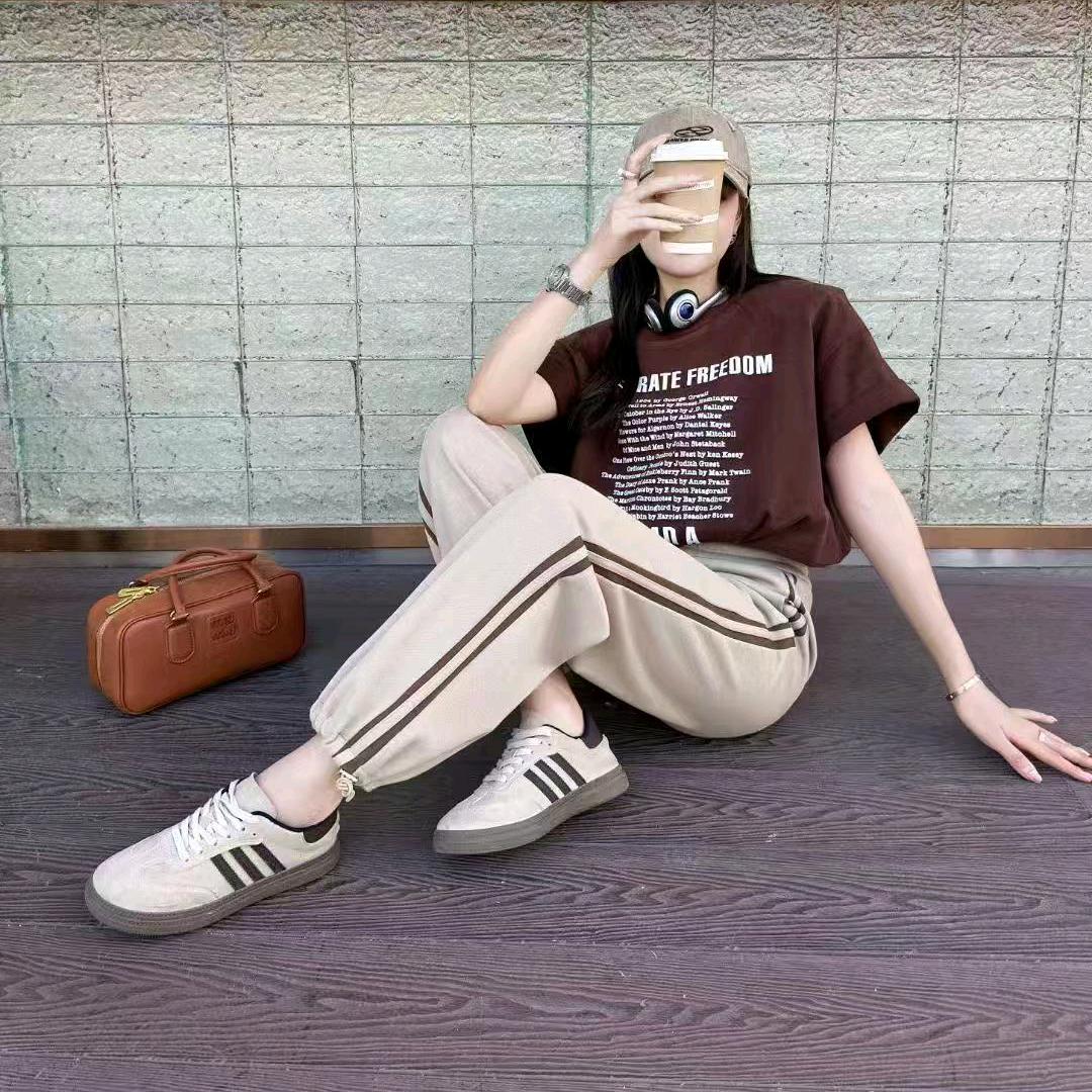 晓彤