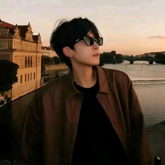 辰辞（三角洲）