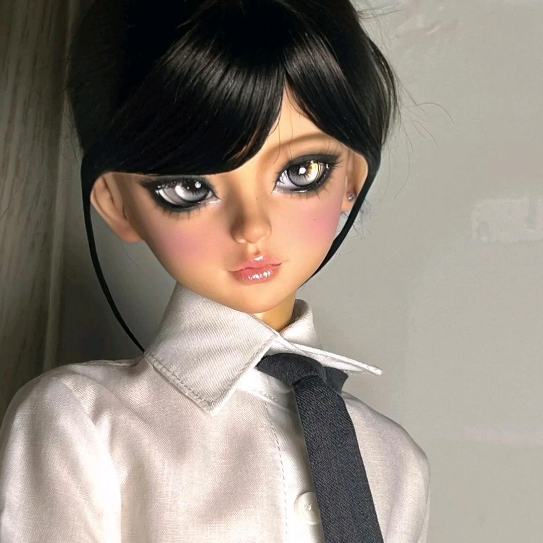 MC Barbie（芭比）