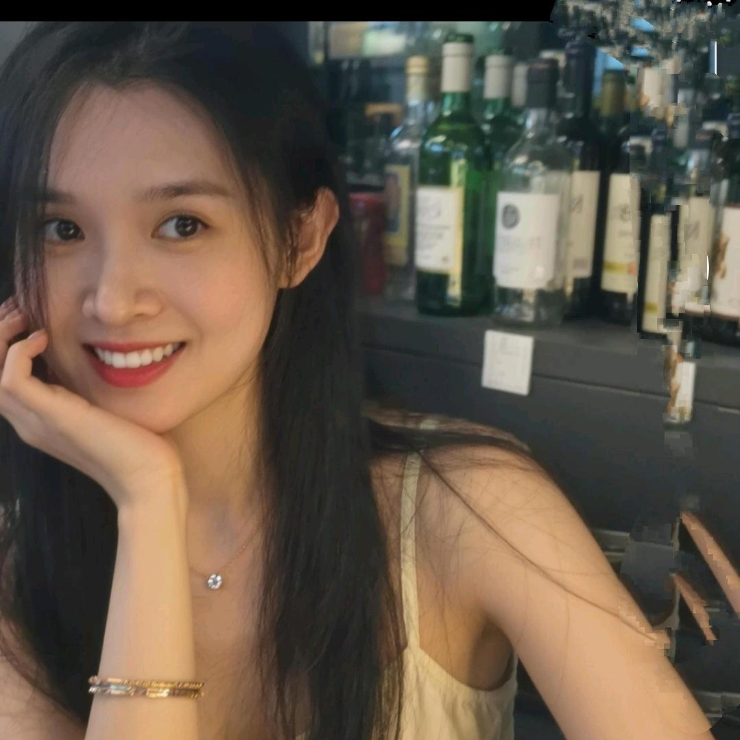 是荧火虫Y