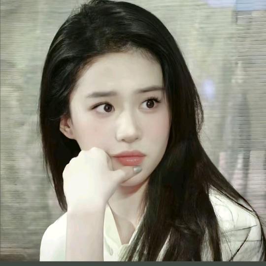 萧亿