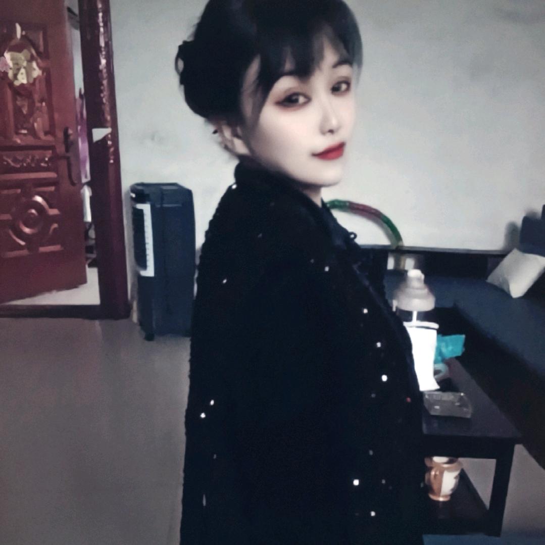 💕᭄ꦿ🥀এ᭄锁心，锁爱💔࿐ᩚ