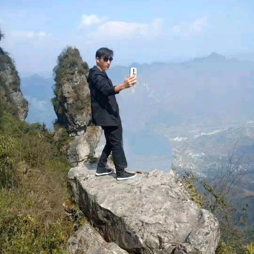 龙二疯子