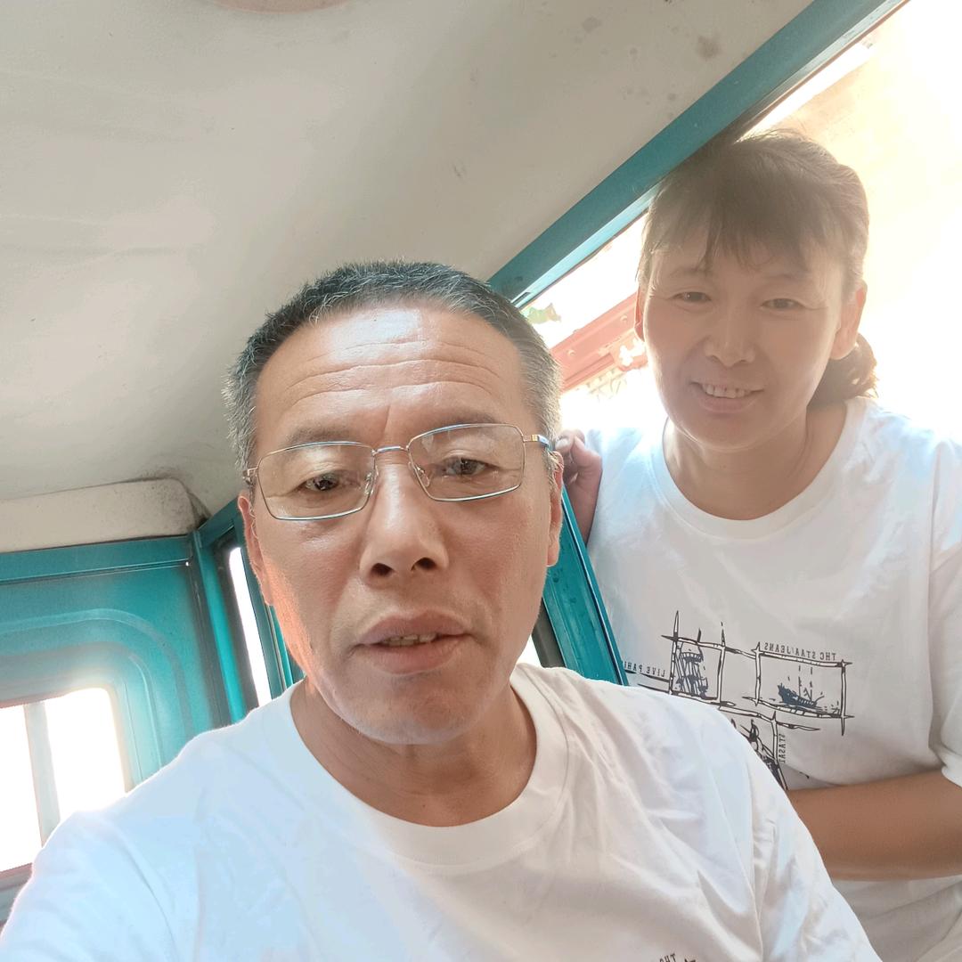 陈勇贴砖
