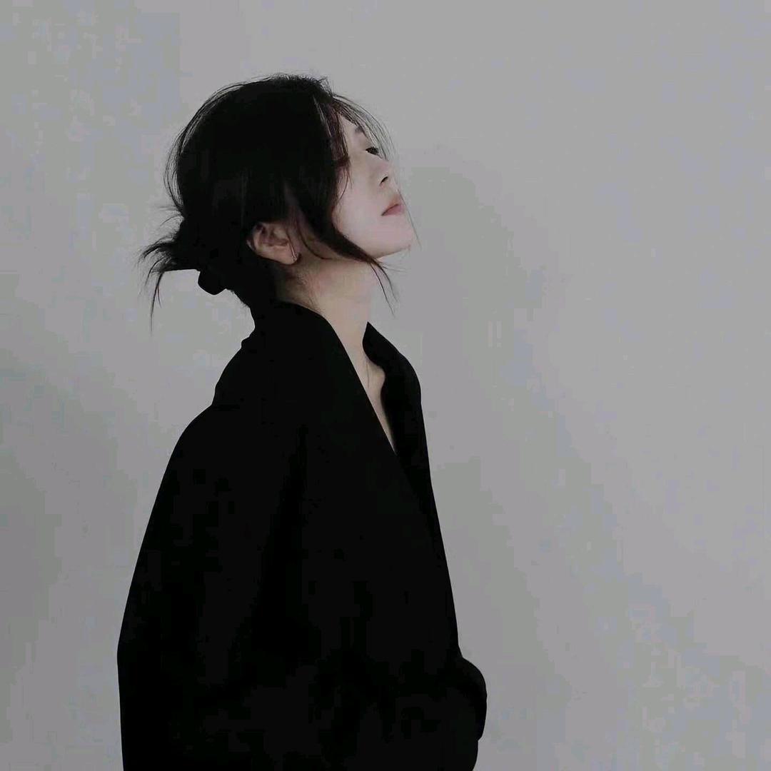 🕊꧔ꦿ᭄万般皆᭄是命᭄
