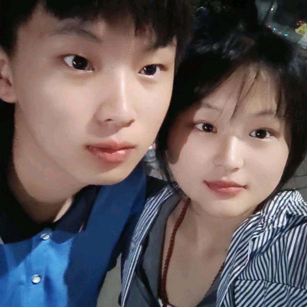 我爱我家👩‍❤️‍👨👩‍❤️‍💋