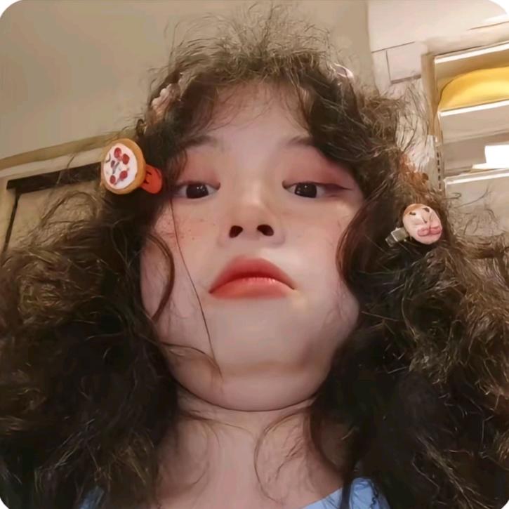 冰淇淋女孩