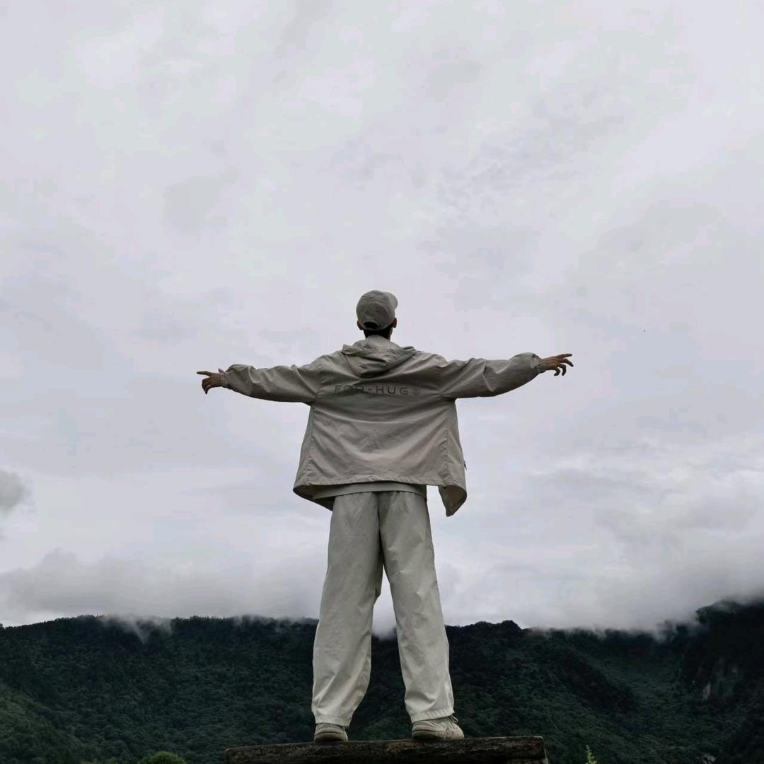 蓝桉