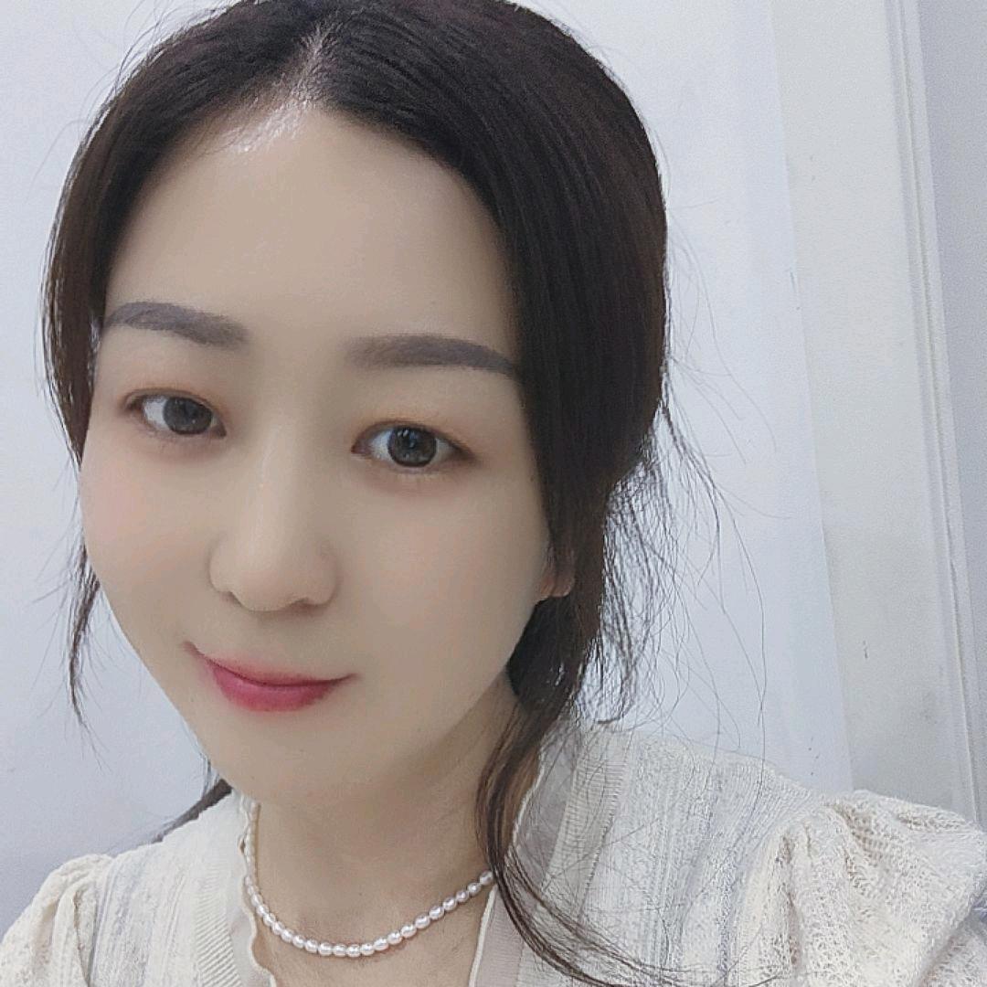 卖手机的霞姐