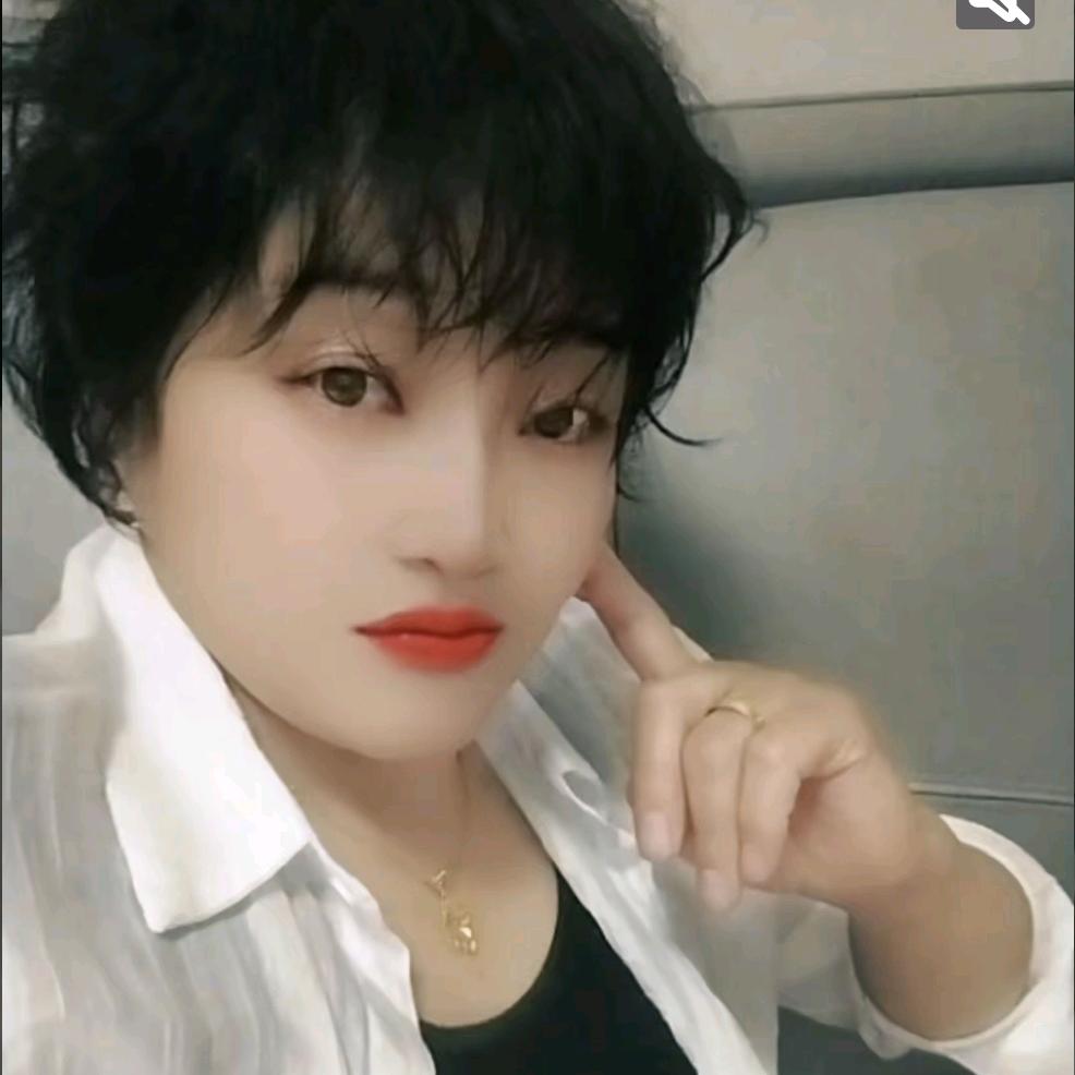 自己爱自己。❤