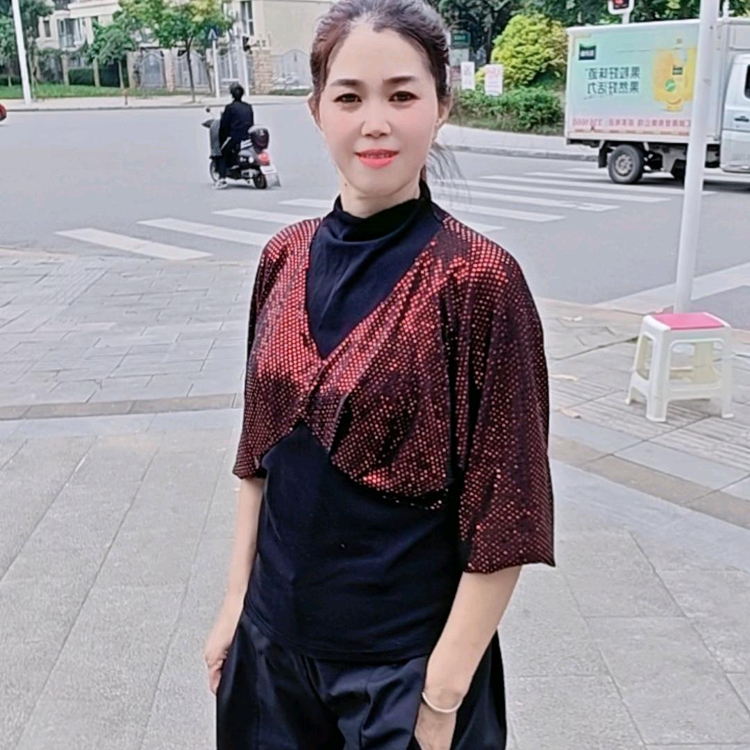 琼姐服装.不定时开播