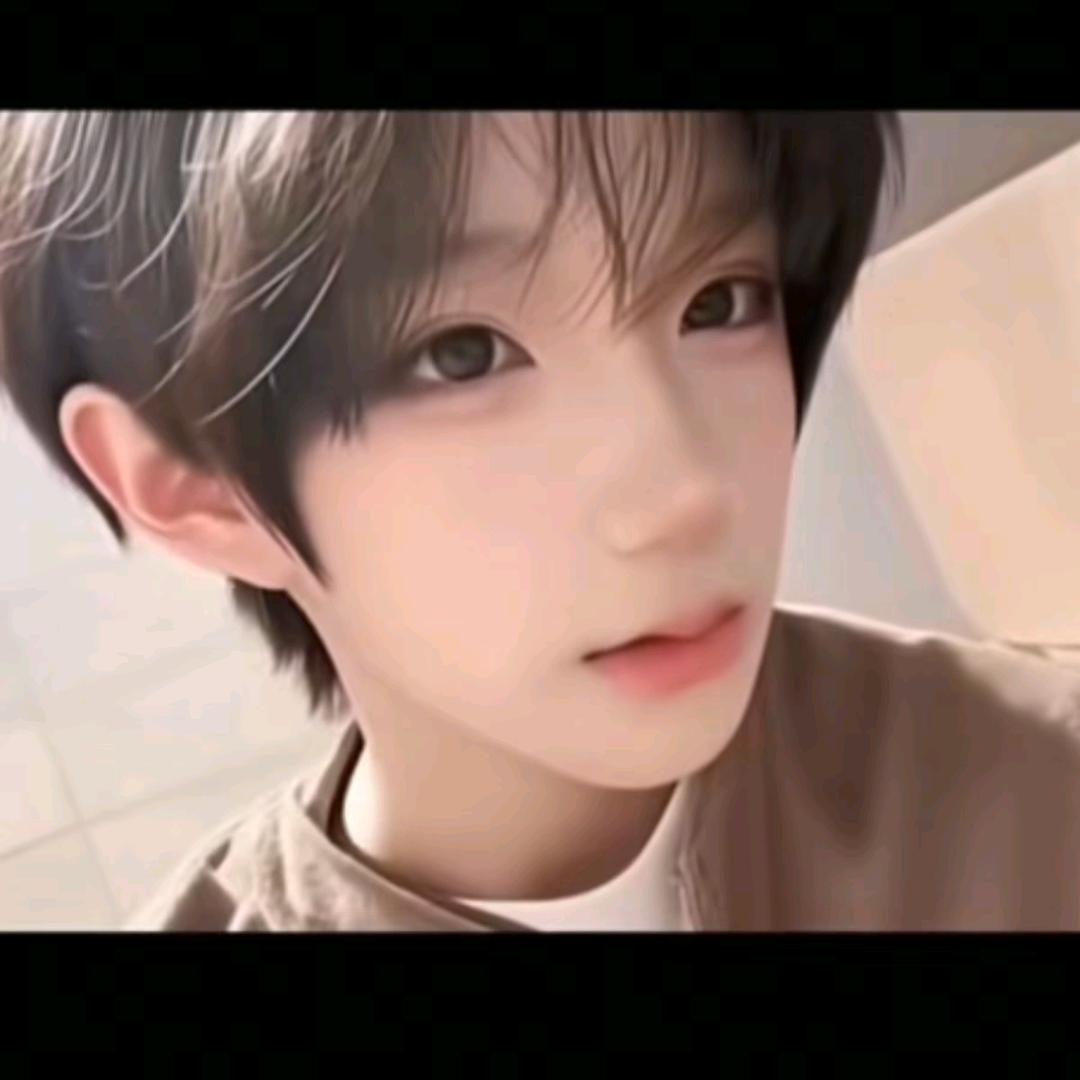 𝓓𝓮𝓲𝓽美立学.✨