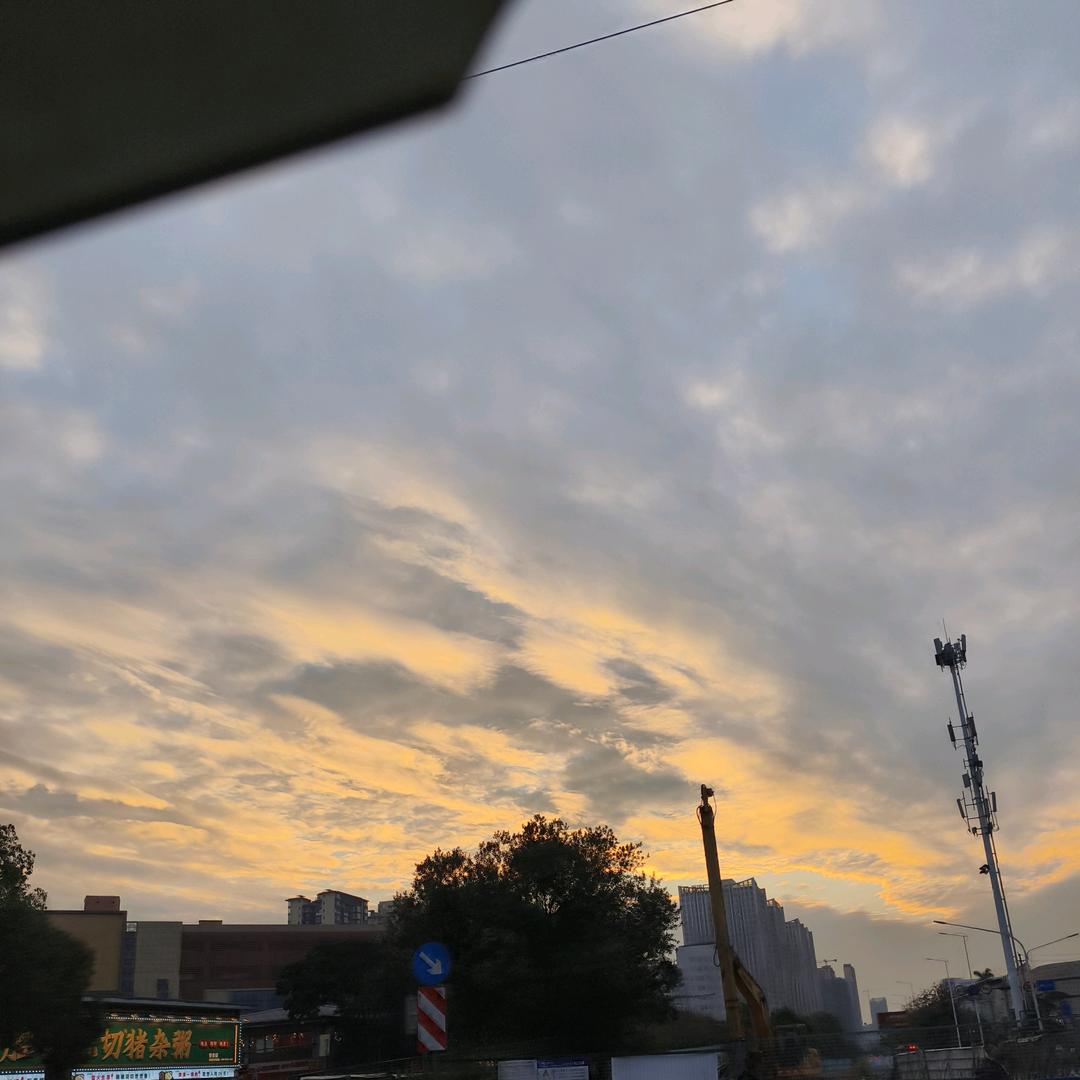 南宁大富康家具  小刘大王