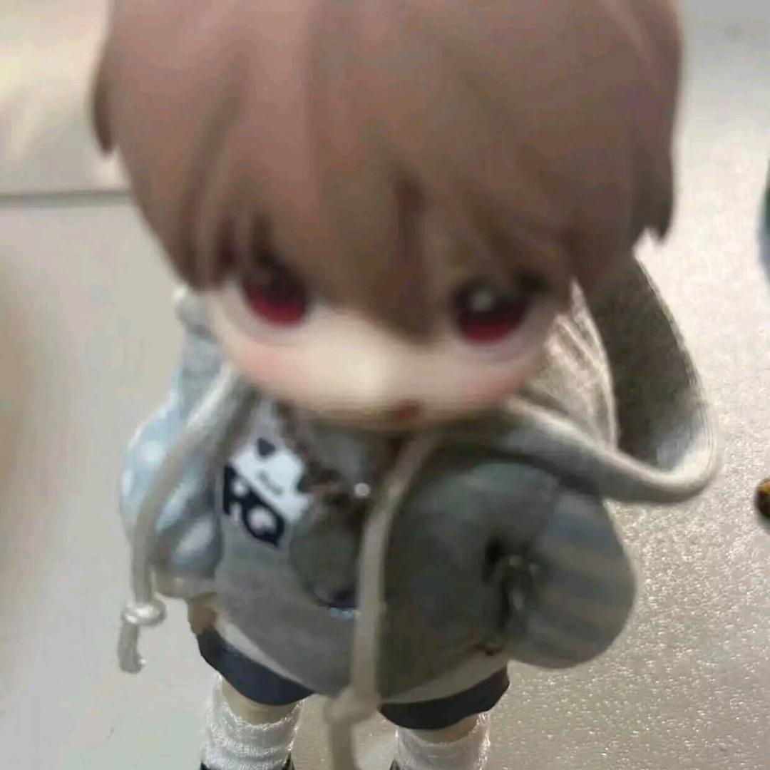 Yv