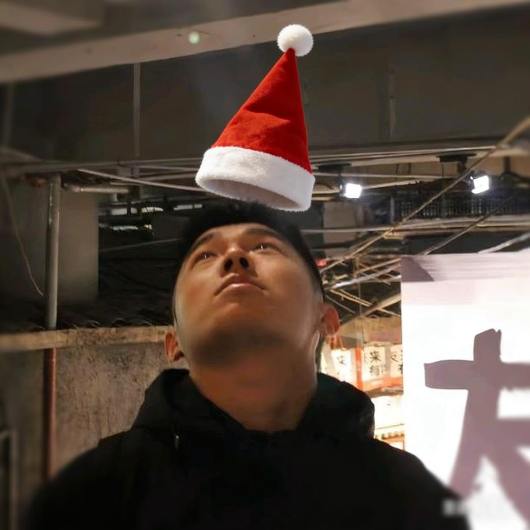 王雯