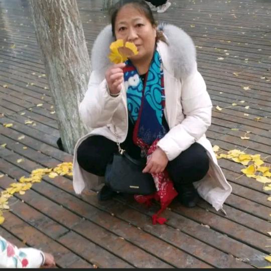 60后的开心妹🌸🌸🌸🌸🌸🌸