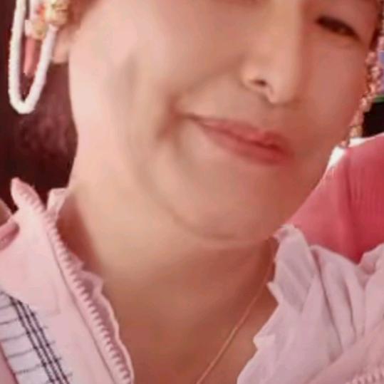 开心不说只求一家人健健康康就可以了