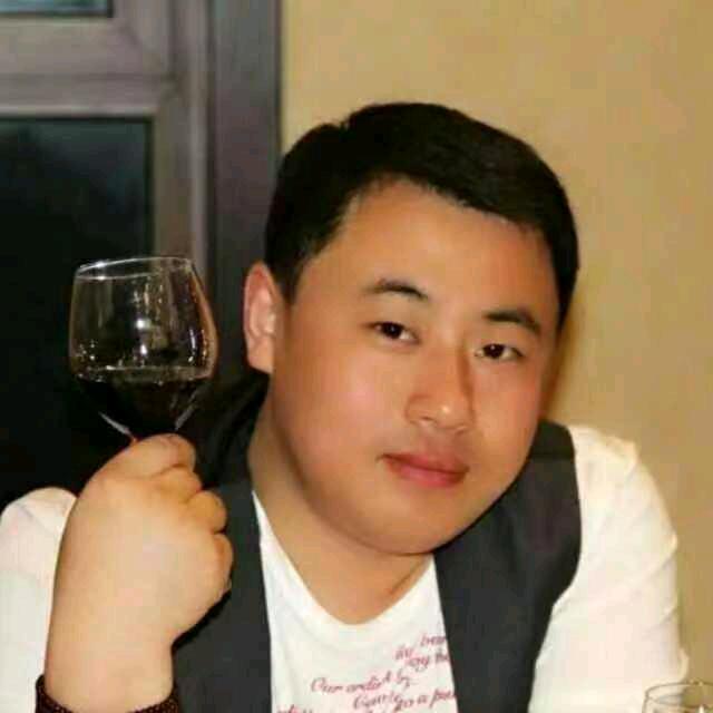 聚酒窝窝主