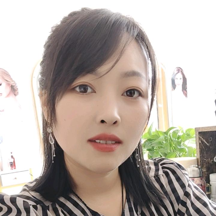 丝缘造型  彭菊
