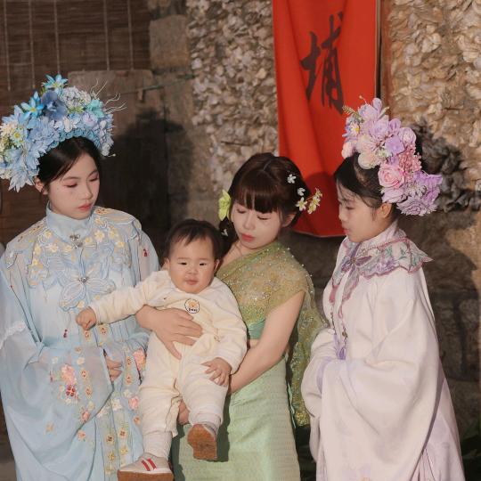 单亲妈妈🌈边带娃边上班