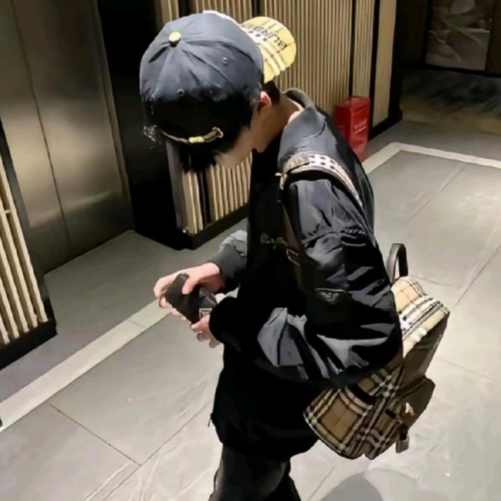 拨剑