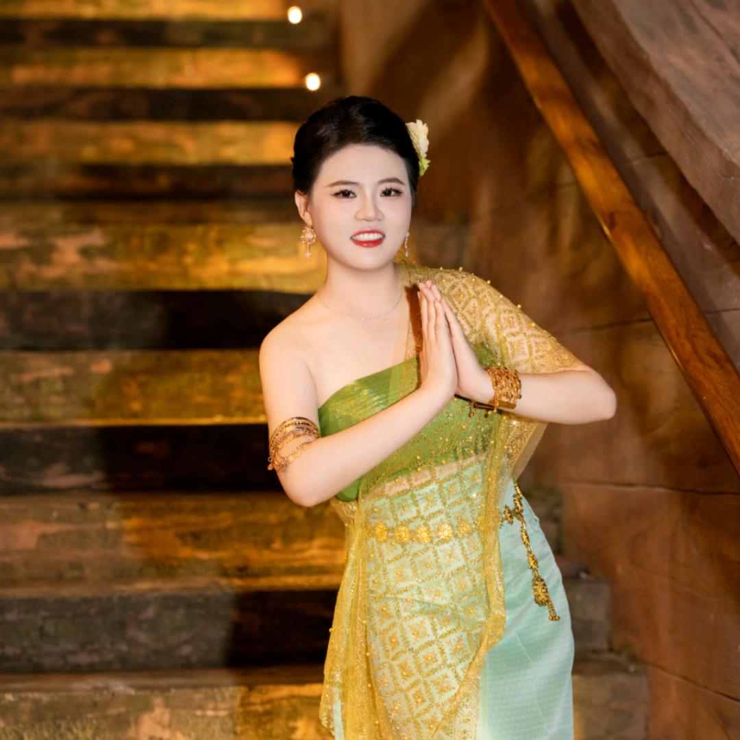 华晟缘非洲翠工厂-胡柳英